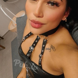 Valentina, 20