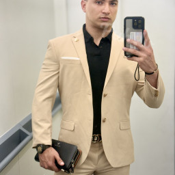 Zack, 29