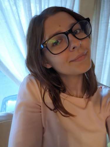 Оленька (28 gadi) (Foto!) piedāvā virtuālos pakalpojumus (#5432049)