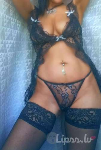 Inga (40 years) (Photo!) offer escort, massage or other services (#8922868)